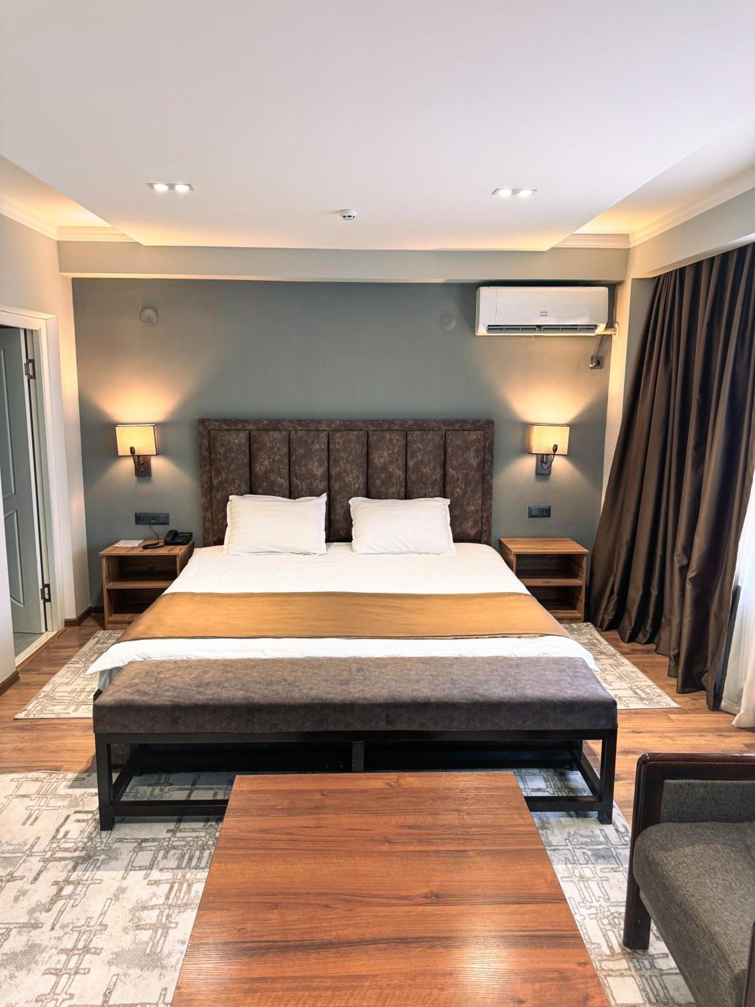Ziyorat Luxury Hotel Фергана Экстерьер фото
