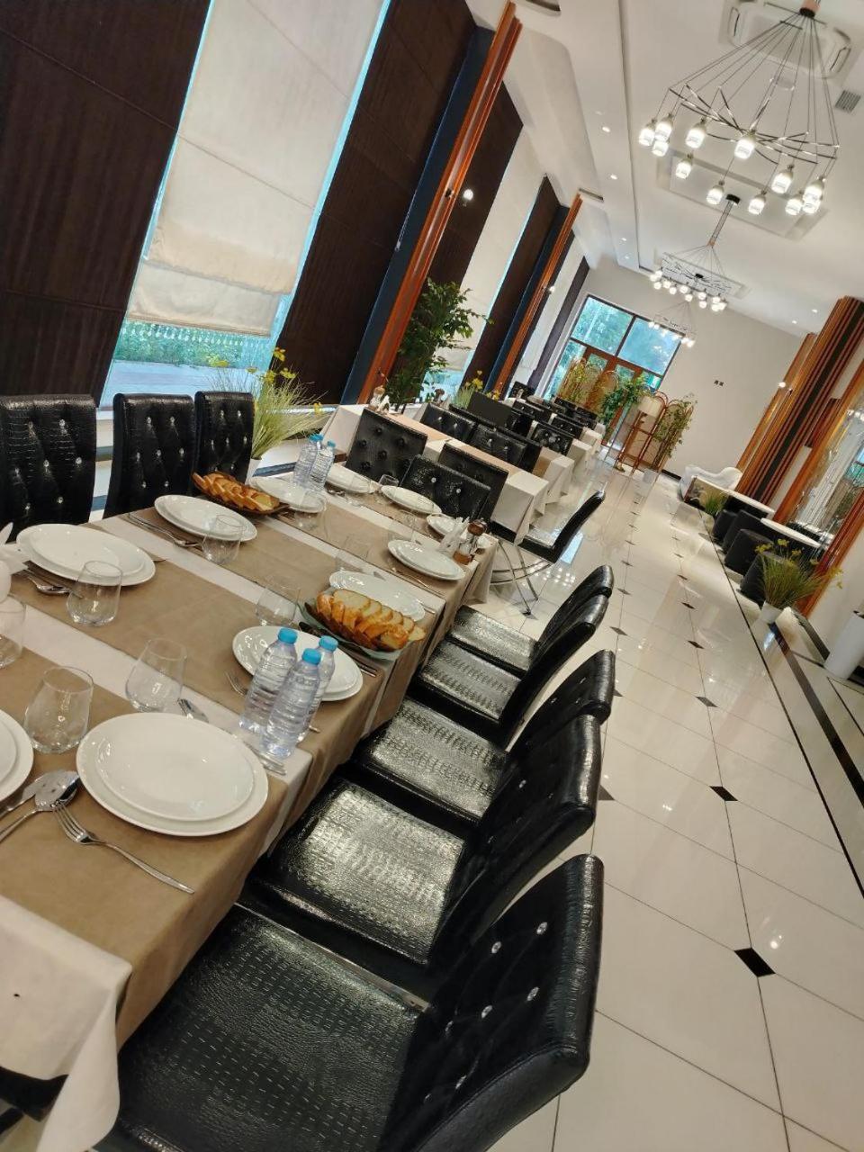 Ziyorat Luxury Hotel Фергана Экстерьер фото