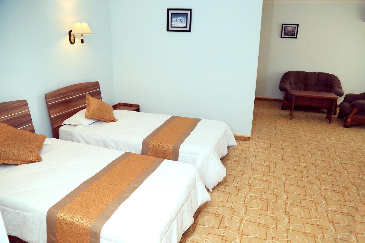 Ziyorat Luxury Hotel Фергана Экстерьер фото