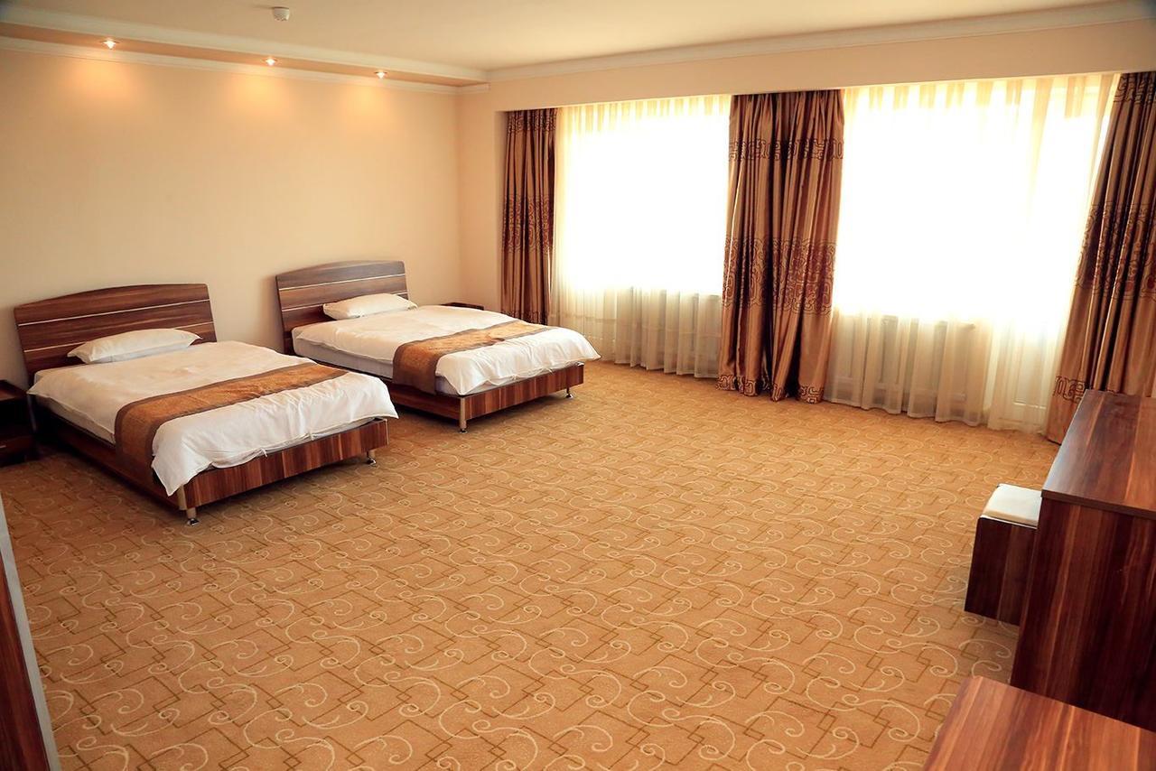 Ziyorat Luxury Hotel Фергана Экстерьер фото