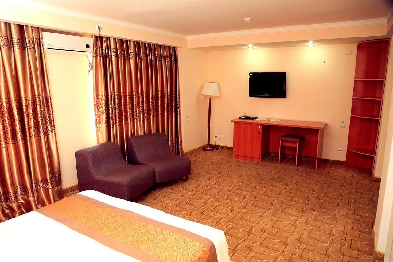 Ziyorat Luxury Hotel Фергана Экстерьер фото
